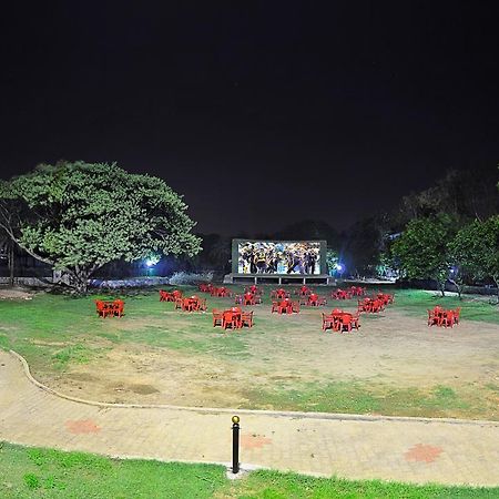 Royal Club Chennai Ngoại thất bức ảnh